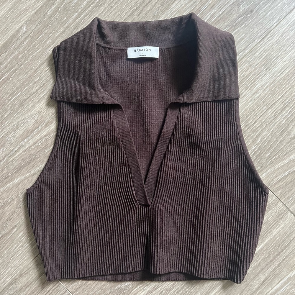 Babaton contour polo tank in chocolate color